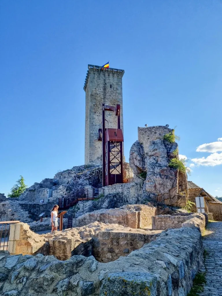 Apcher Tower