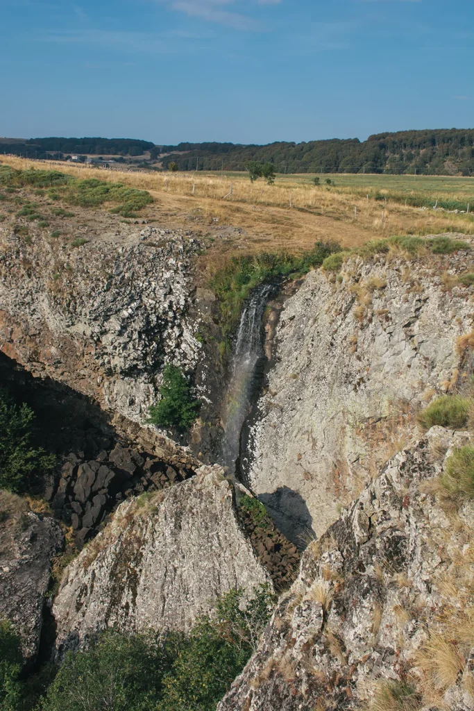 Déroc Waterfall