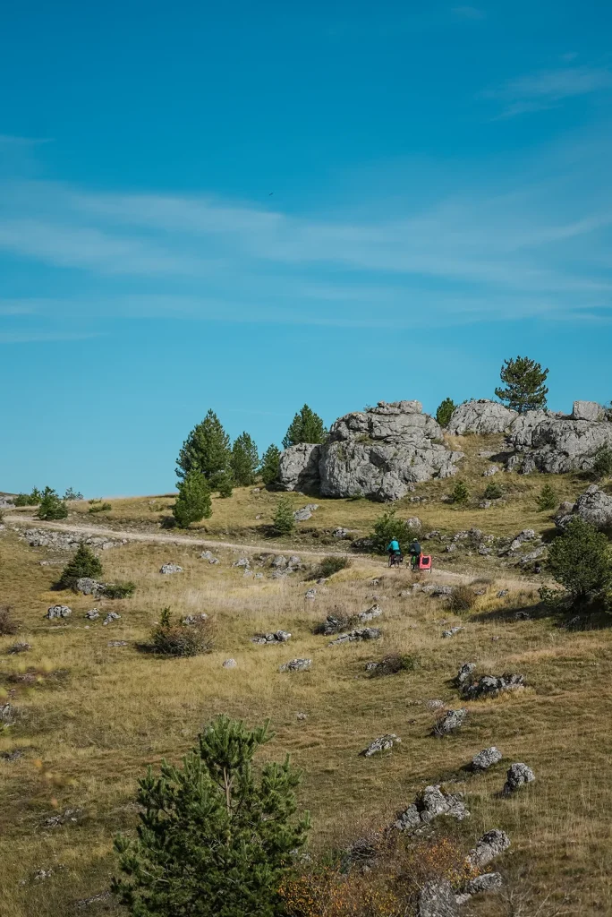Bikepacking at the Chaos in Nîmes-le-Vieux