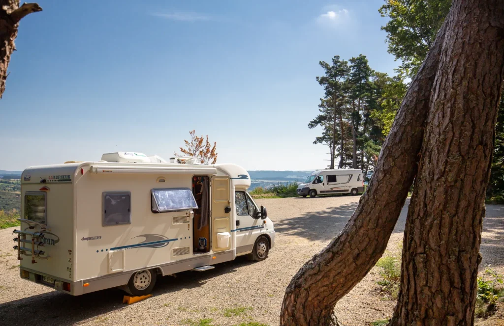 Motorhome stopover in Margeride, near Sainte-Lucie.