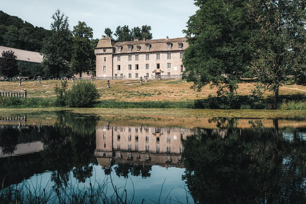 Château de la Baume, reflected in the pond