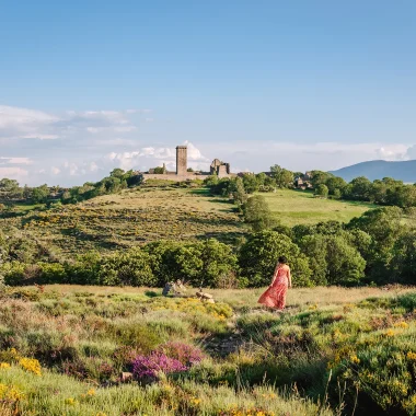 Vue sur le village de la Garde-Guérin