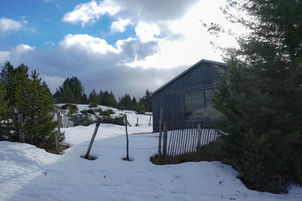 Station de la baraque des Bouviers en hiver
