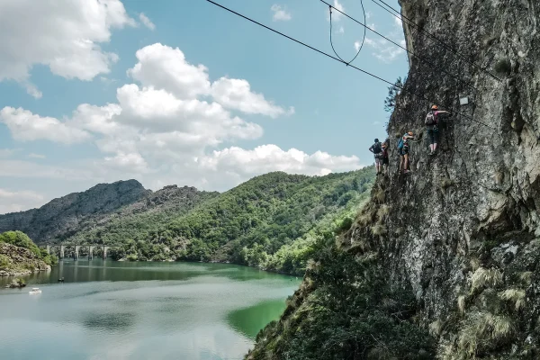 Via ferrata au lac de Villefort