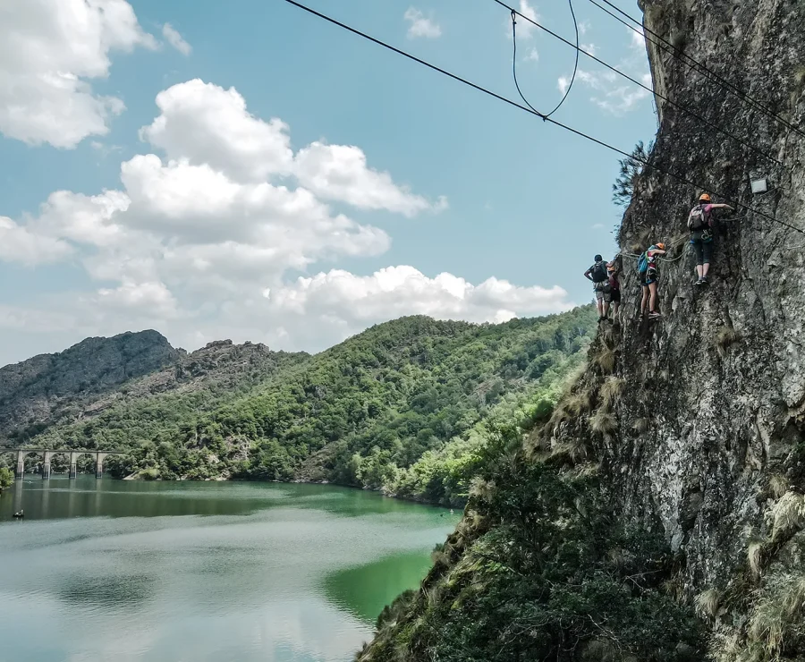 Via ferrata au lac de Villefort