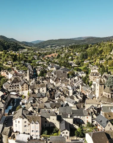 Vue aérienne sur la Canourgue