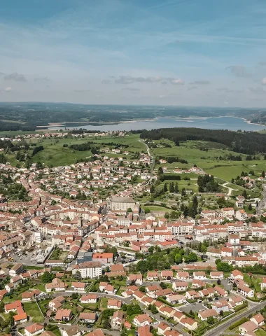 Vue aérienne sur Langogne