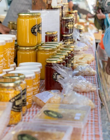 Miel sur le marché du Malzieu