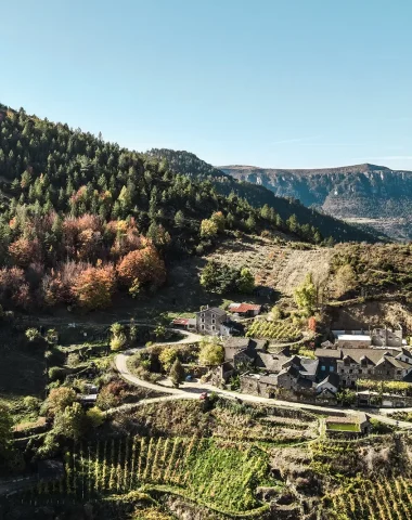 Ferme des Cévennes à l'automne